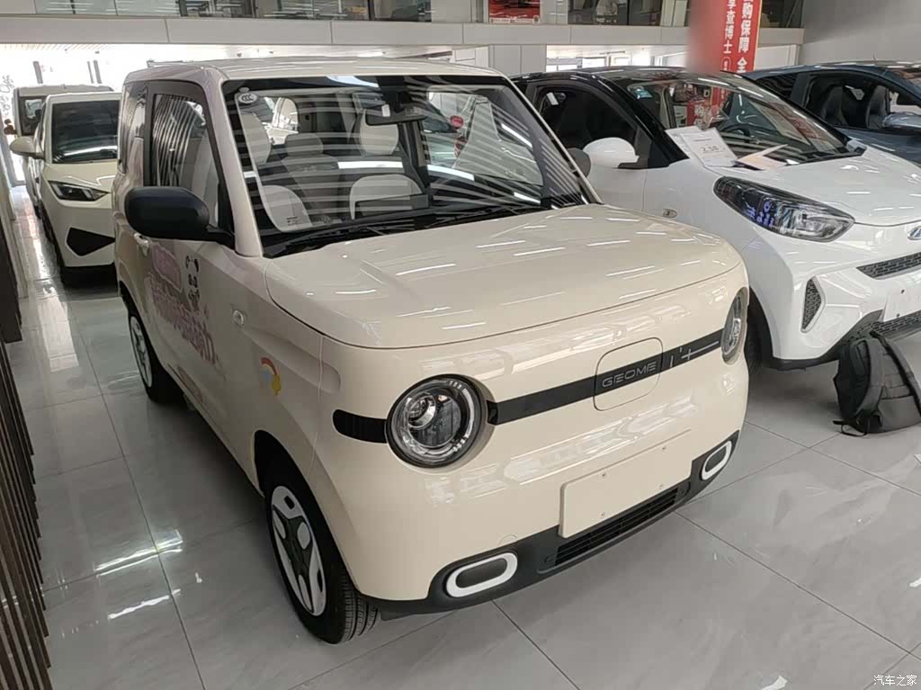 Geely Panda, 2025 4