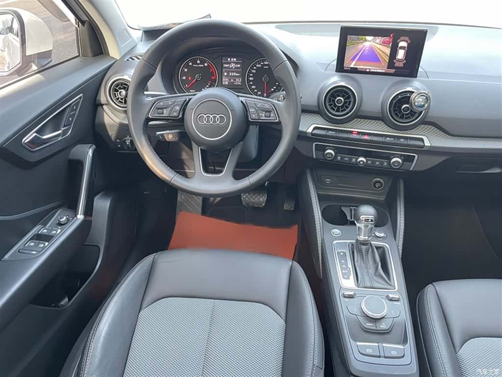 Audi Q2L, 2021 4