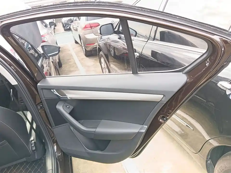 Skoda Octavia Skoda Octavia