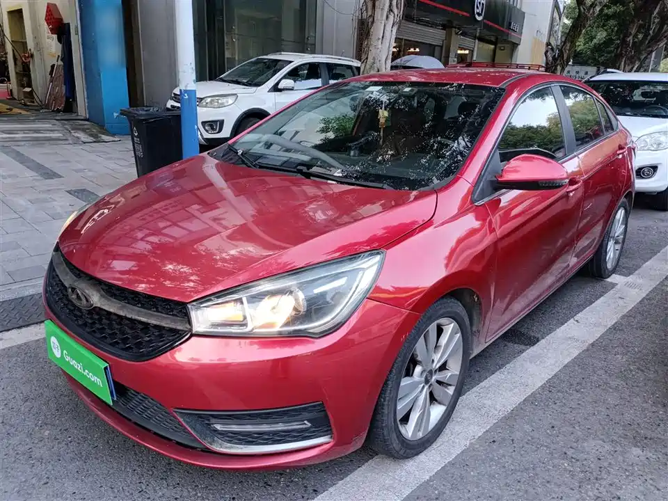 Chery Arrizo 5