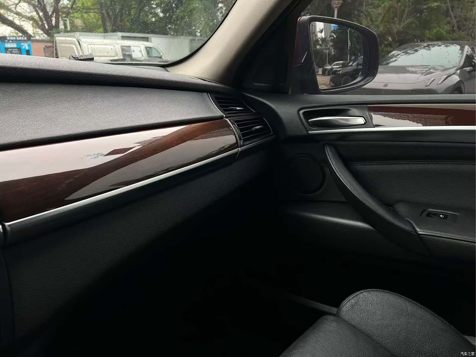 BMW X6, 2011 20