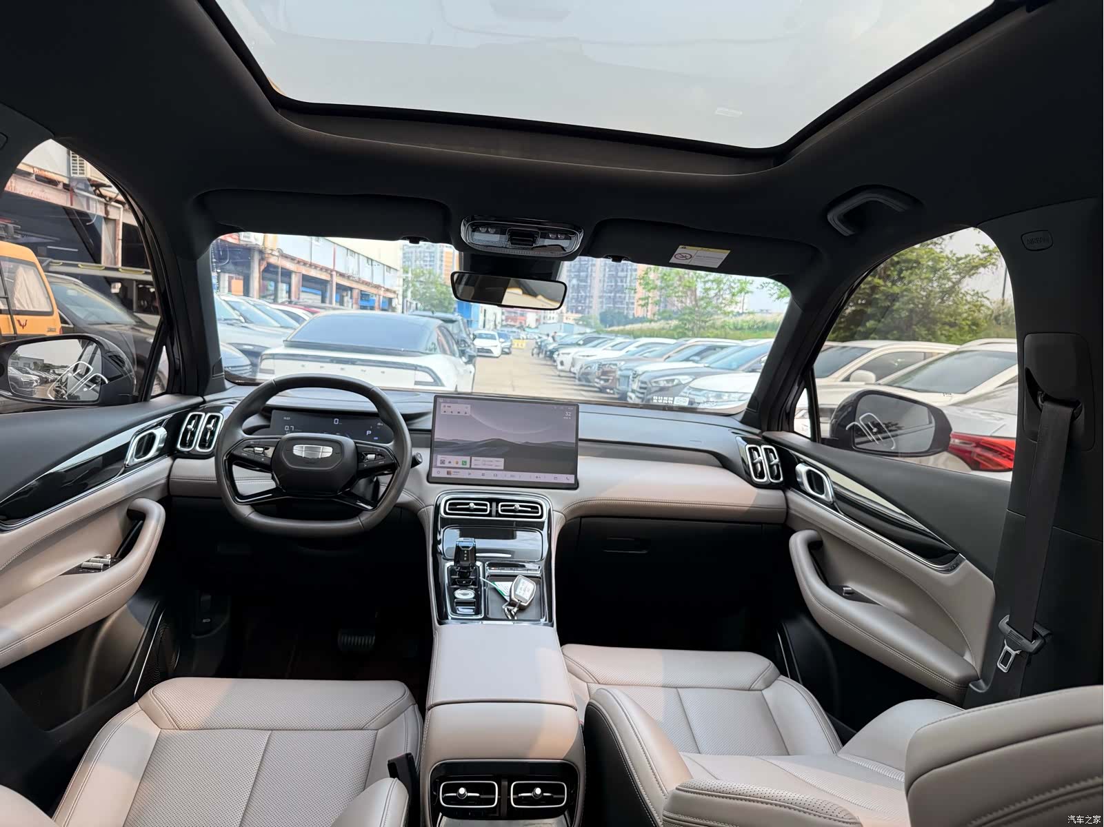 Geely Boyue, 2025 11