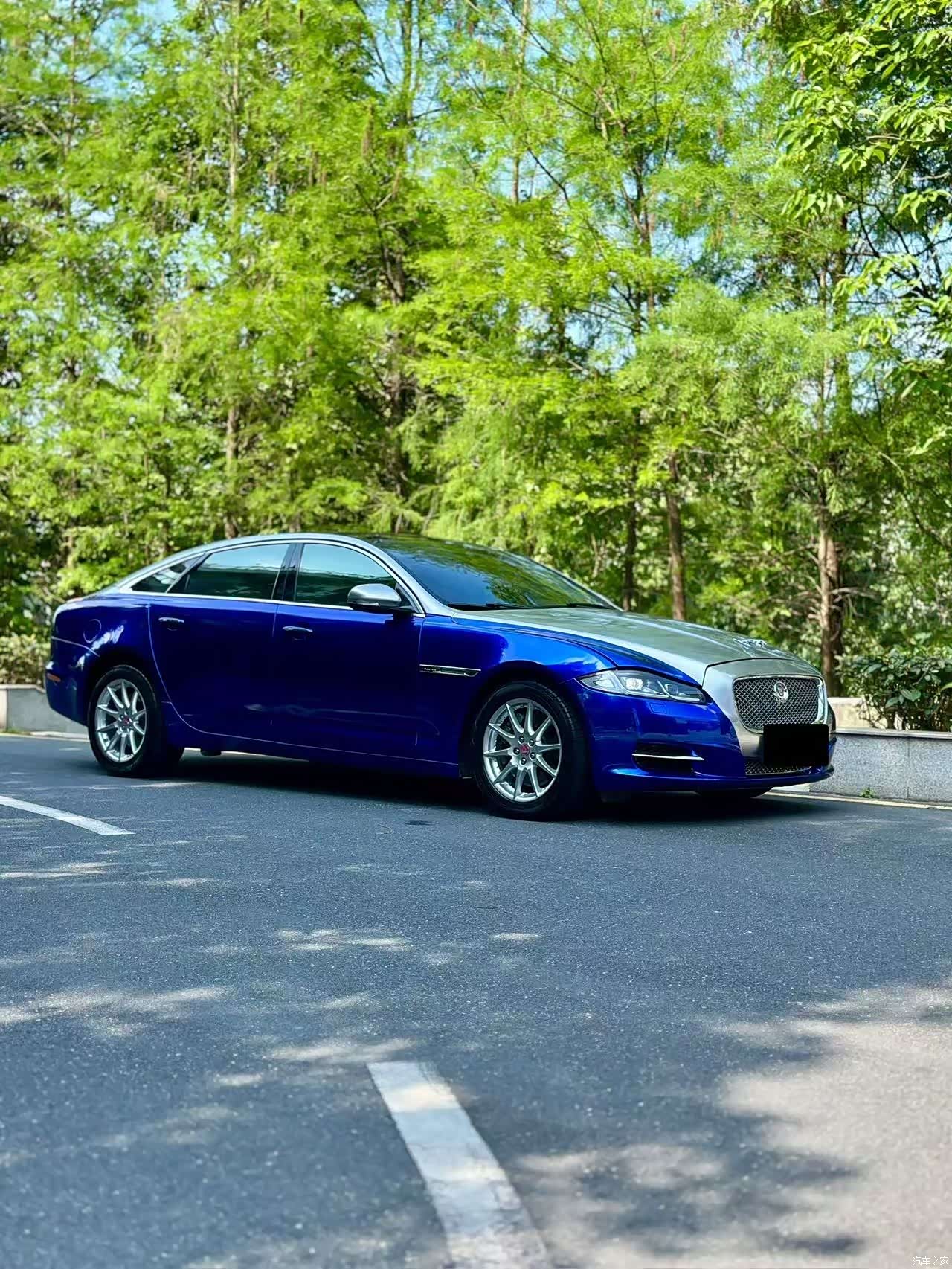 Jaguar XJ, 2015 9