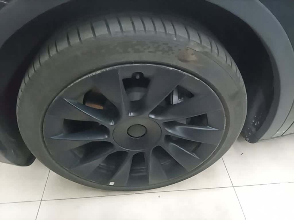 Tesla Model Y, 2022 22