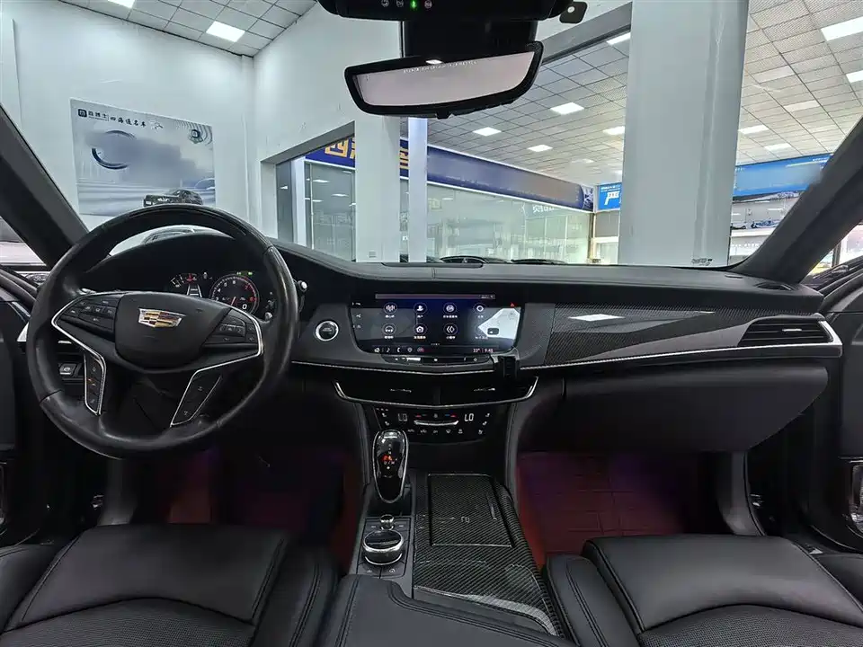 Cadillac CT6