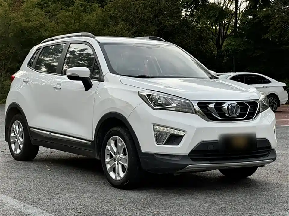 Changan CS15