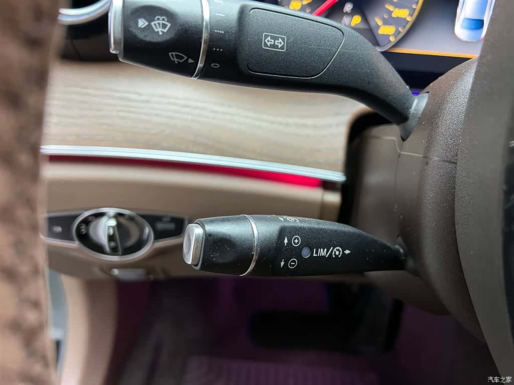 Mercedes-Benz E-Class, 2018 8