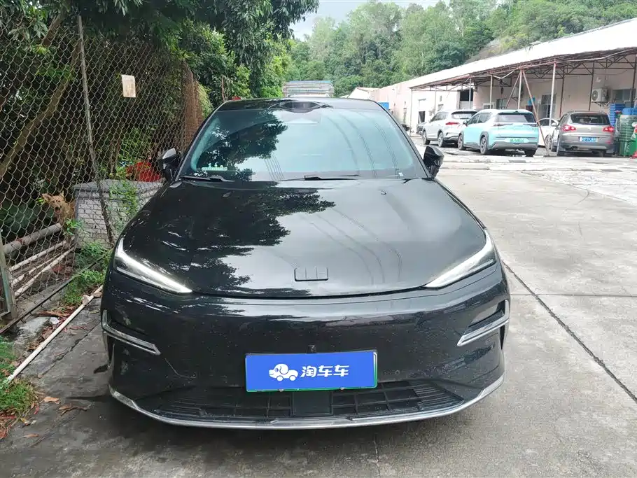 Geely Galaxy Galaxy Sparkle 8