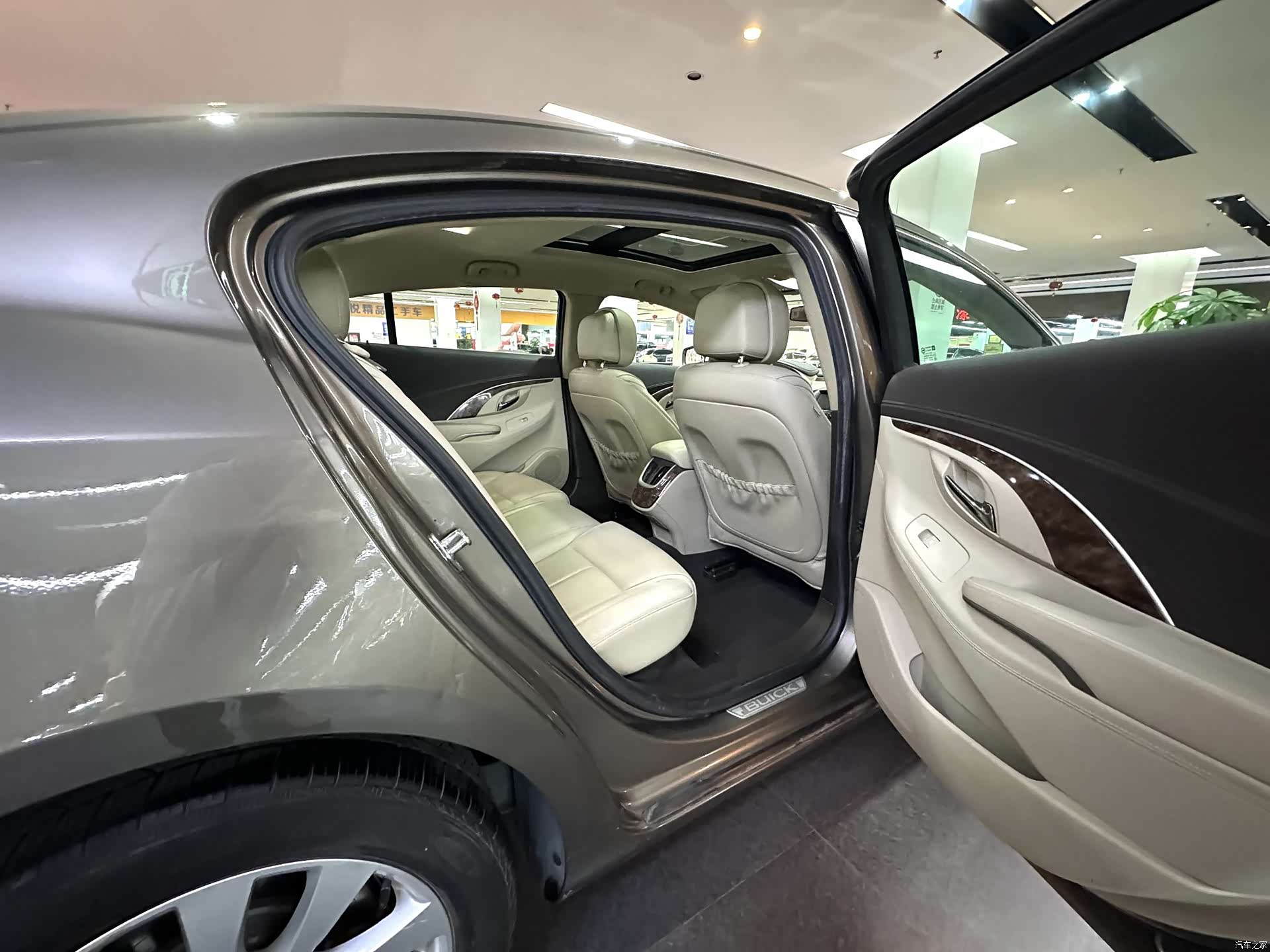 Buick LaCrosse, 2016 21