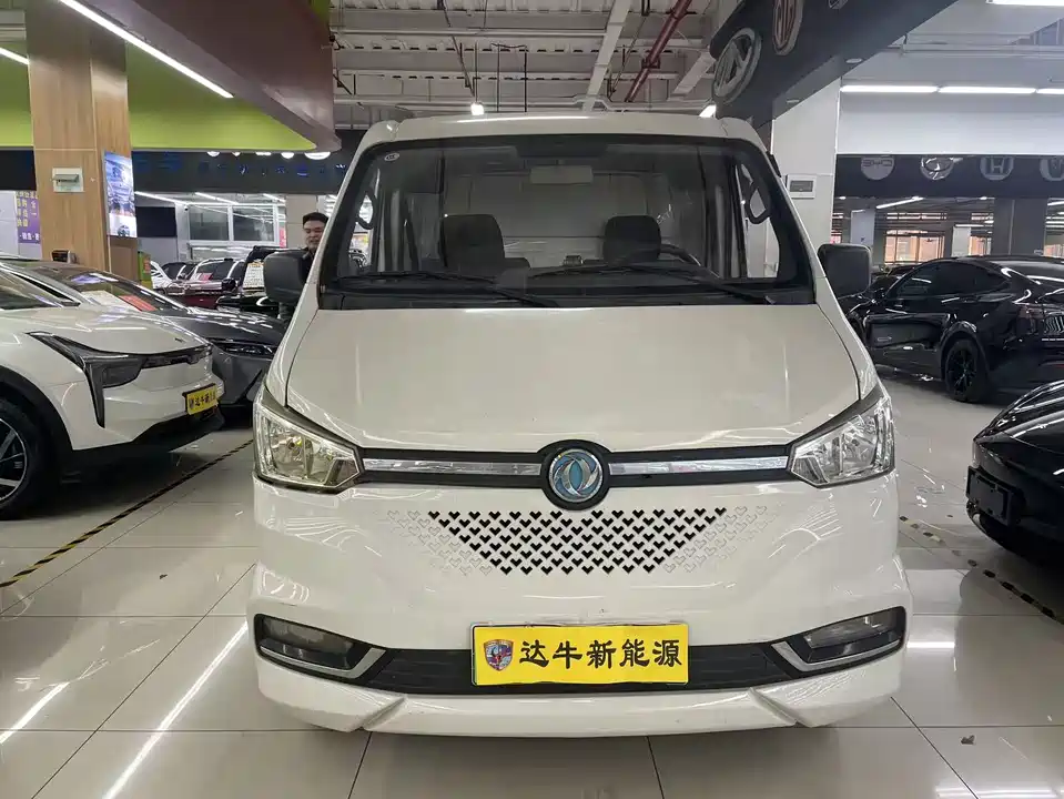 Dongfeng Yufeng Yufeng EM26