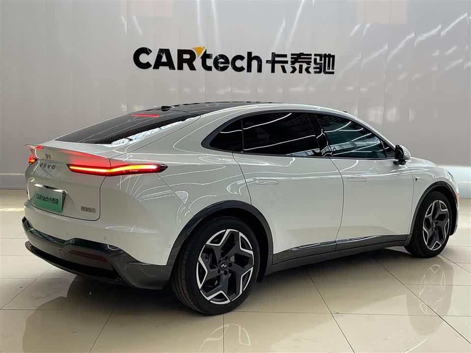 NIO L60