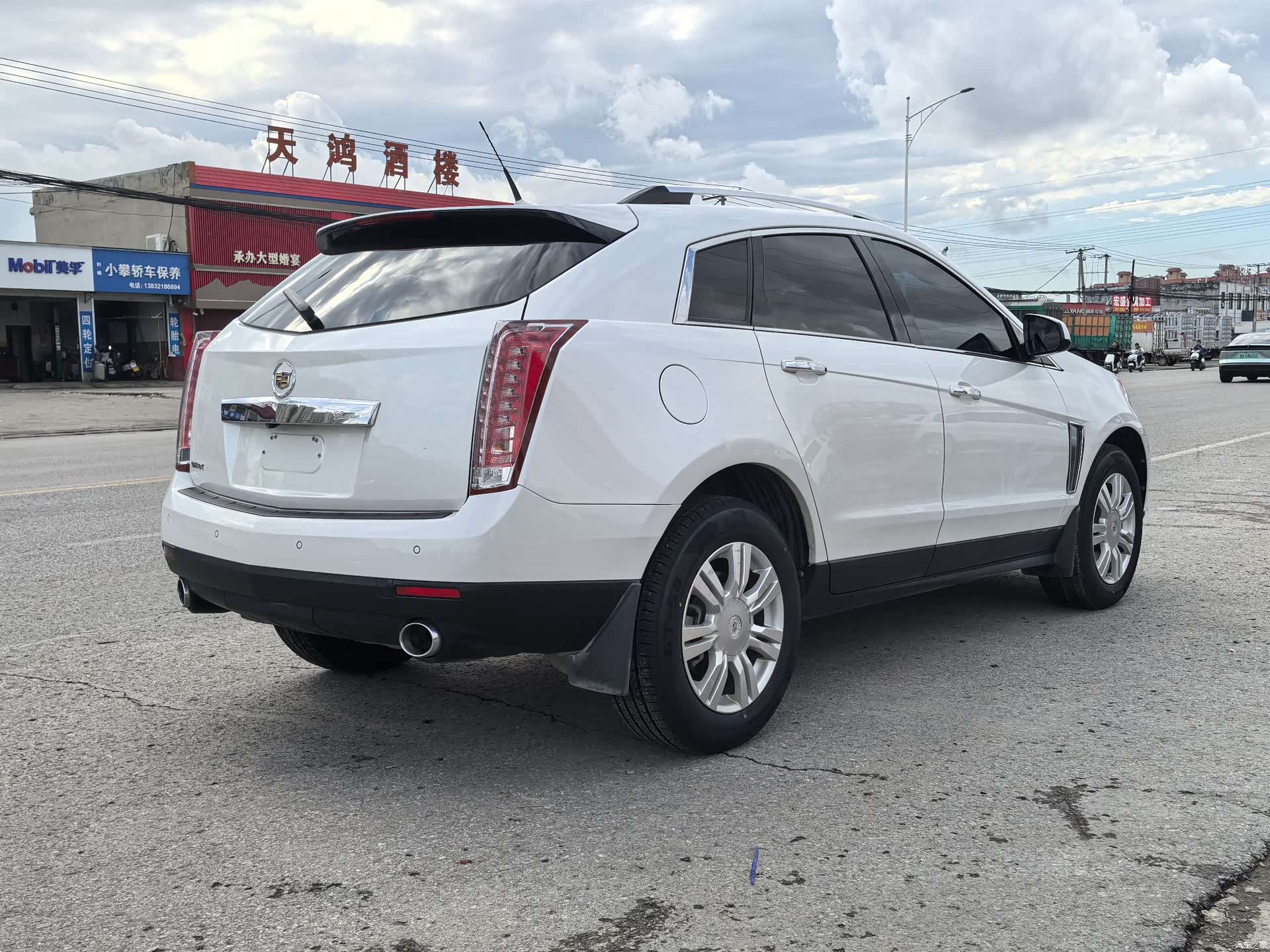 Cadillac SRX, 2016 4