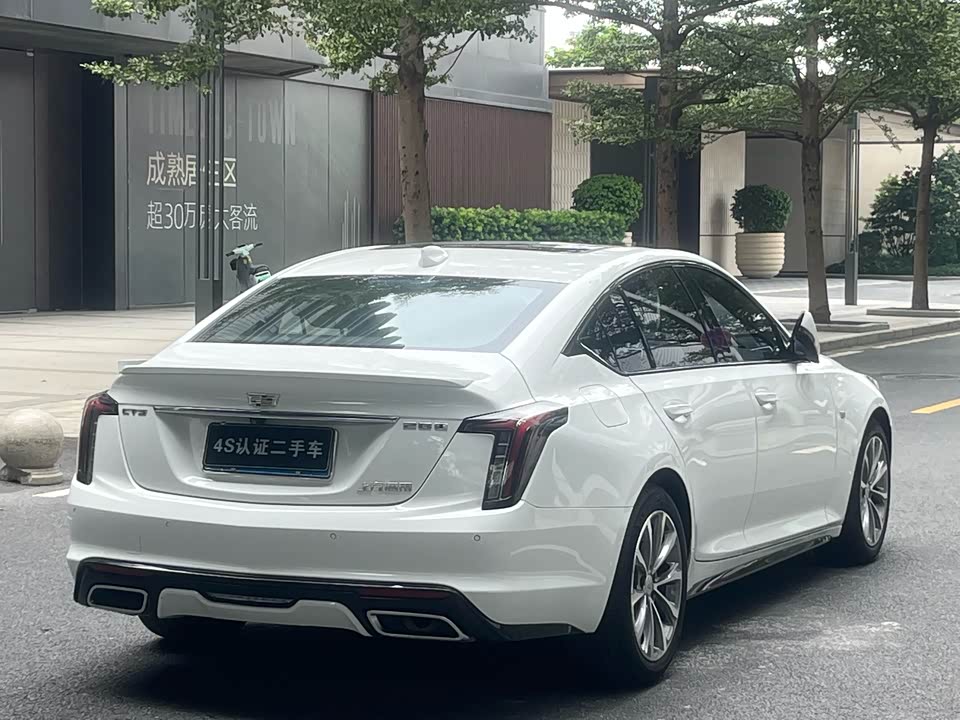 Cadillac CT5