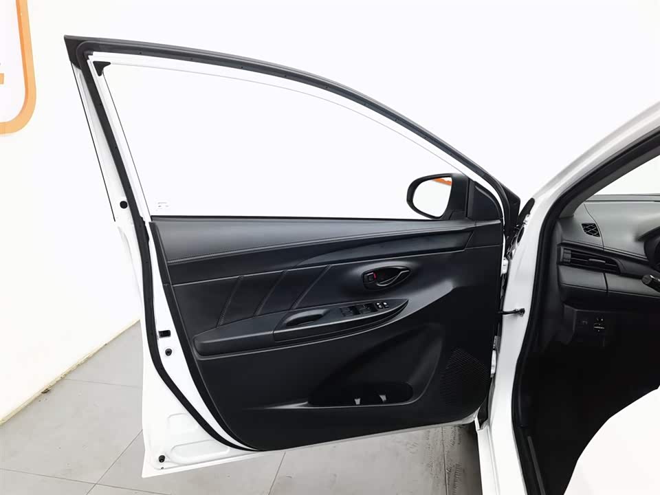 Toyota YARiS L Zhixuan