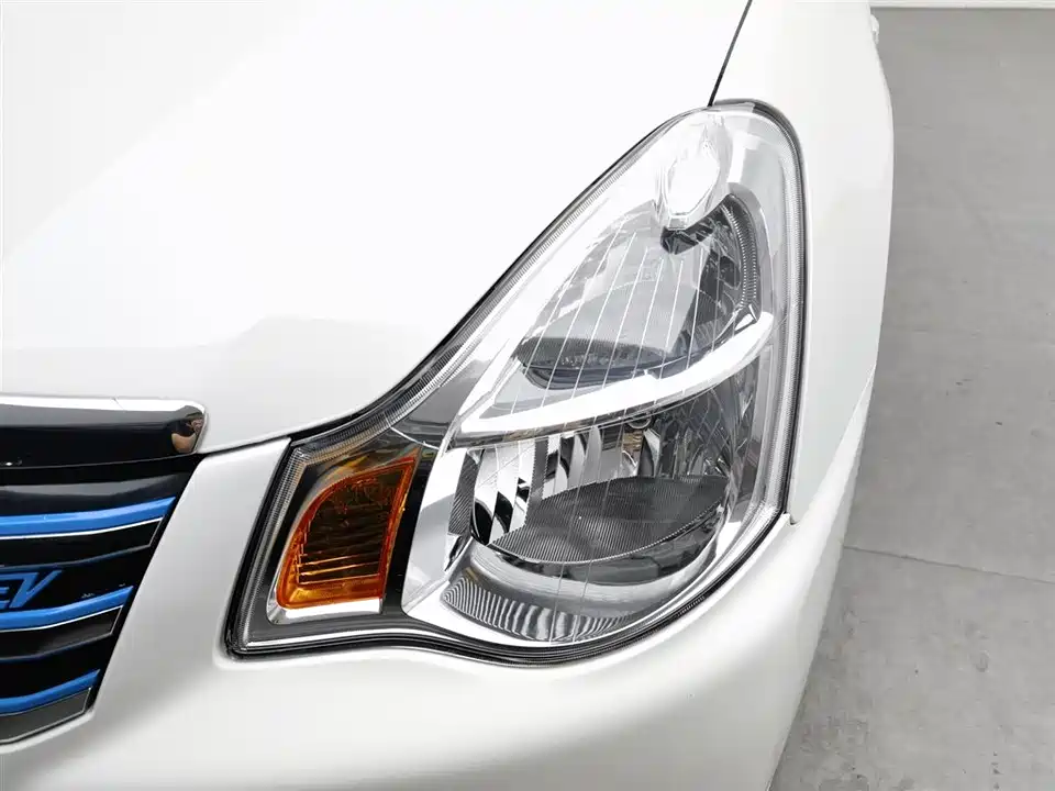 Dongfeng Junfeng E11K