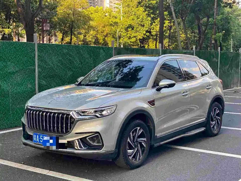 Hongqi HS5