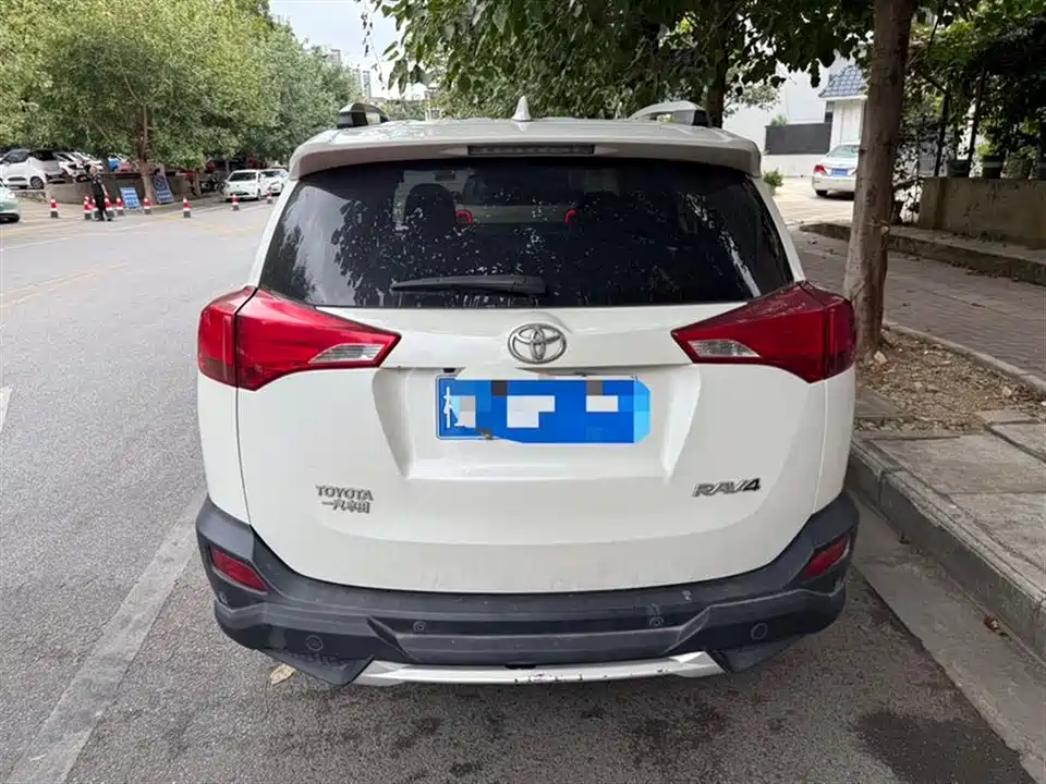 Toyota RAV4 Rongfang