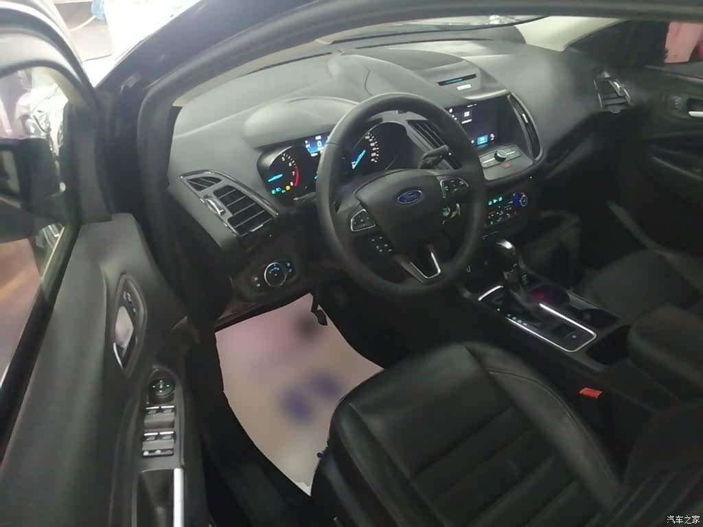Ford Kuga, 2017 16