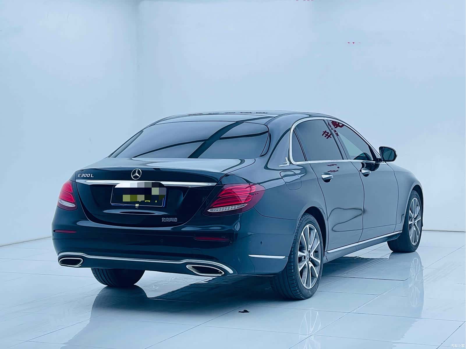 Mercedes-Benz E-Class, 2019 4