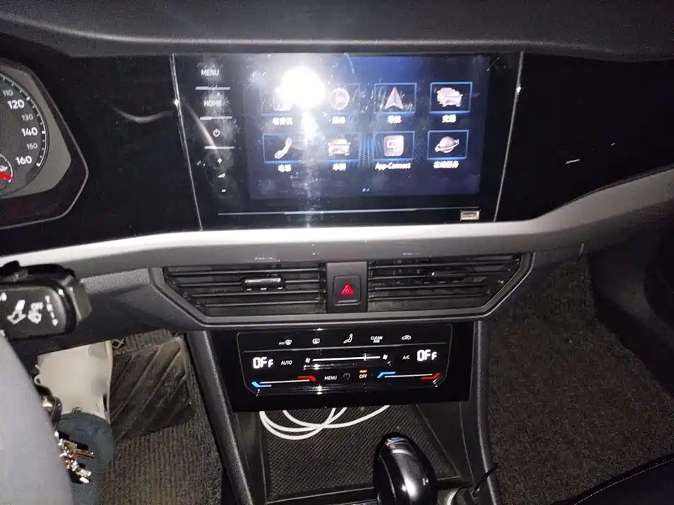 Volkswagen Bora Pure Electric