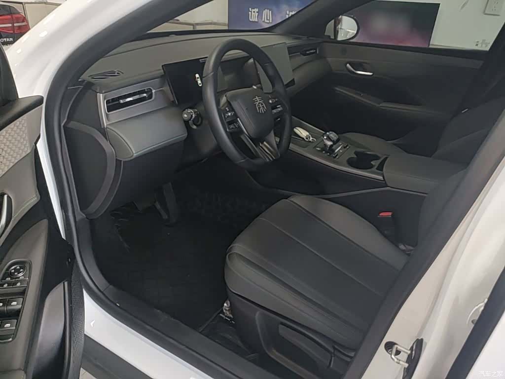 BYD Qin, 2025 16