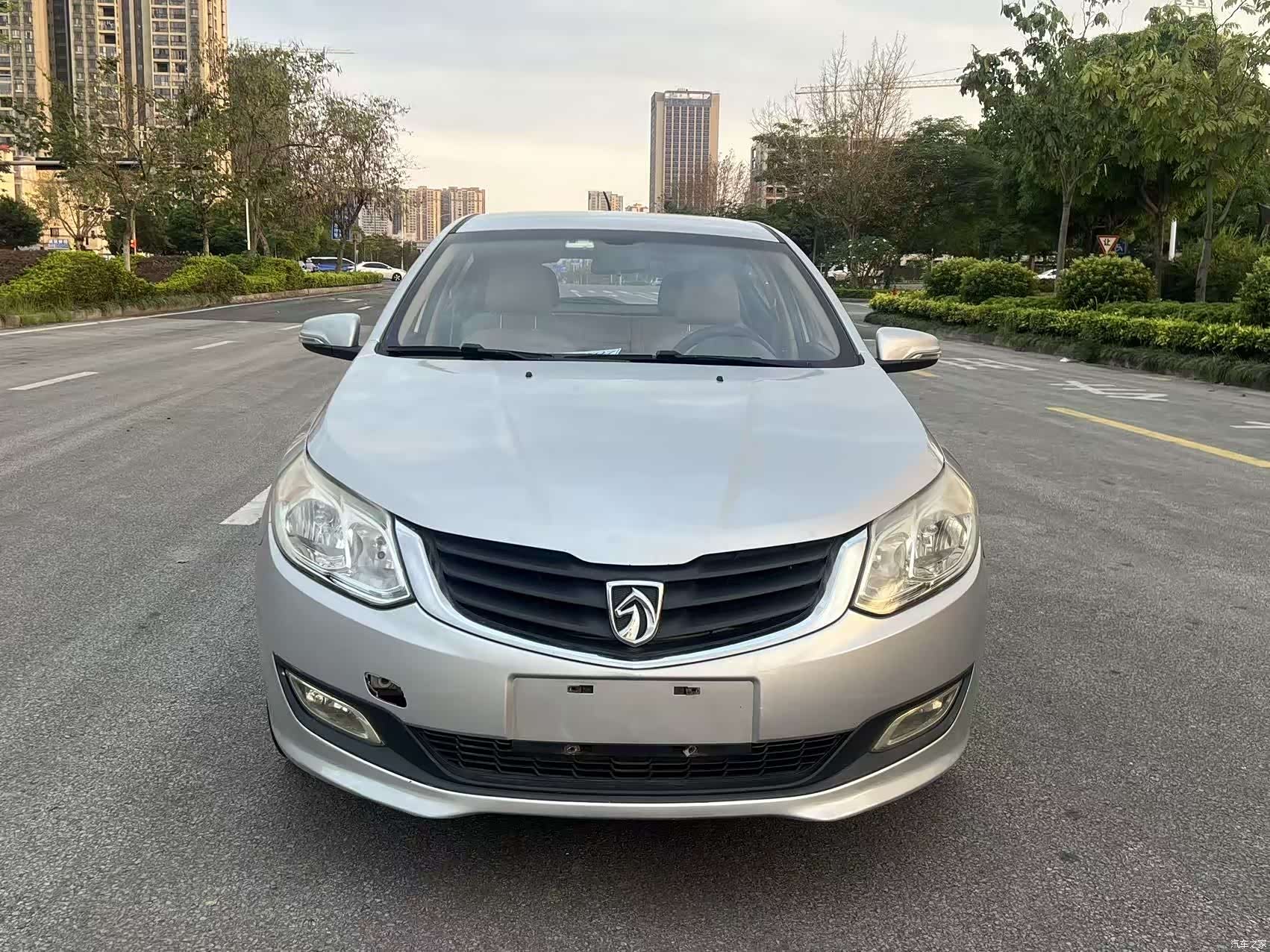 Wuling 610, 2015 2