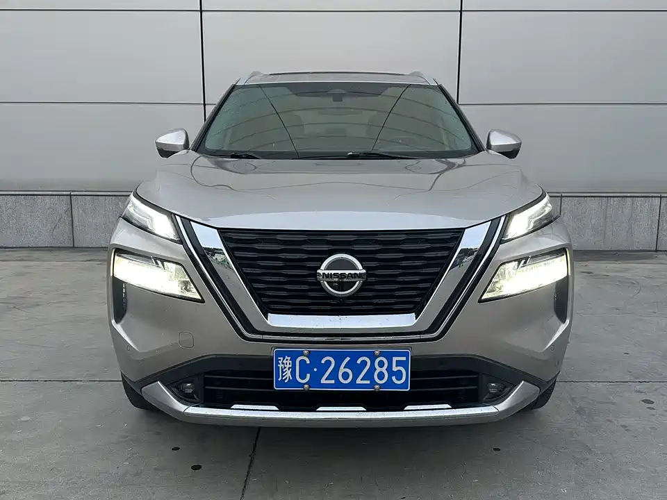 Nissan Qijun