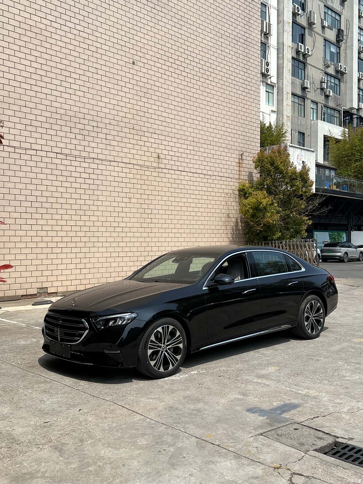 Mercedes-Benz E-Class, 2026 1