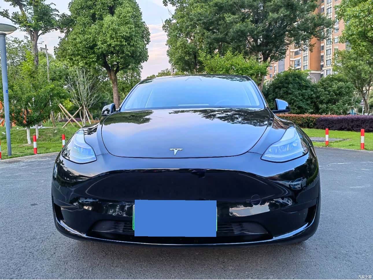 Tesla Model Y, 2022 2