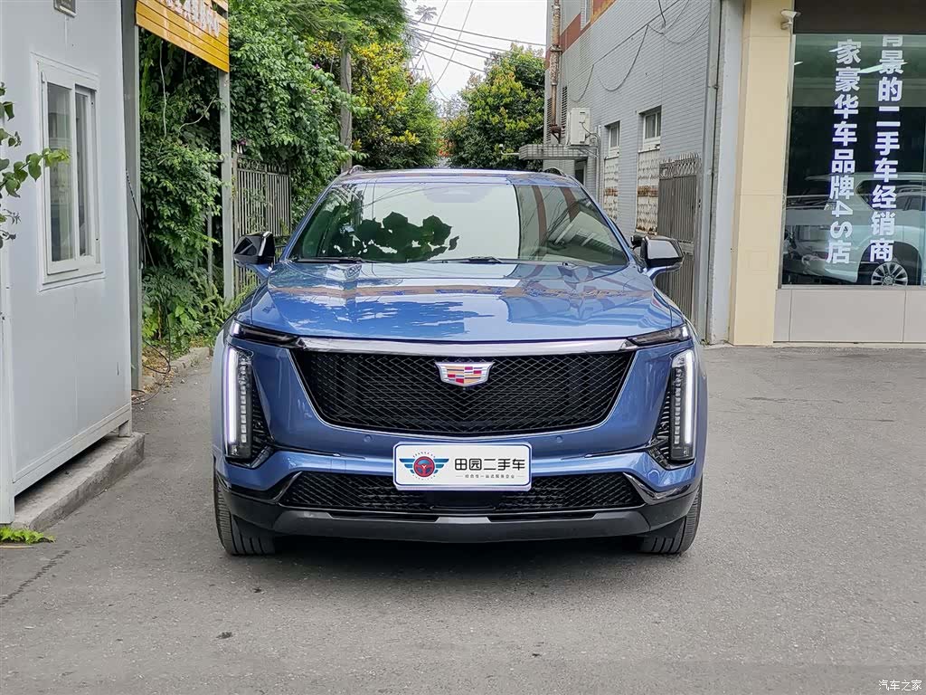 Cadillac XT5, 2025 2