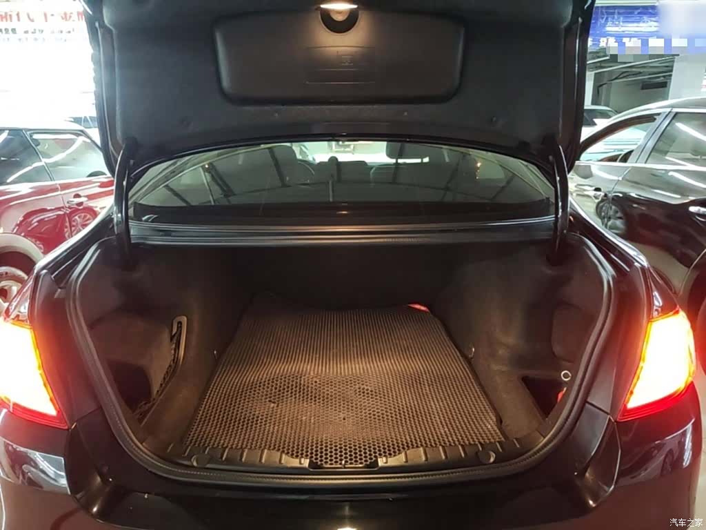 BMW 5 Series, 2015 19
