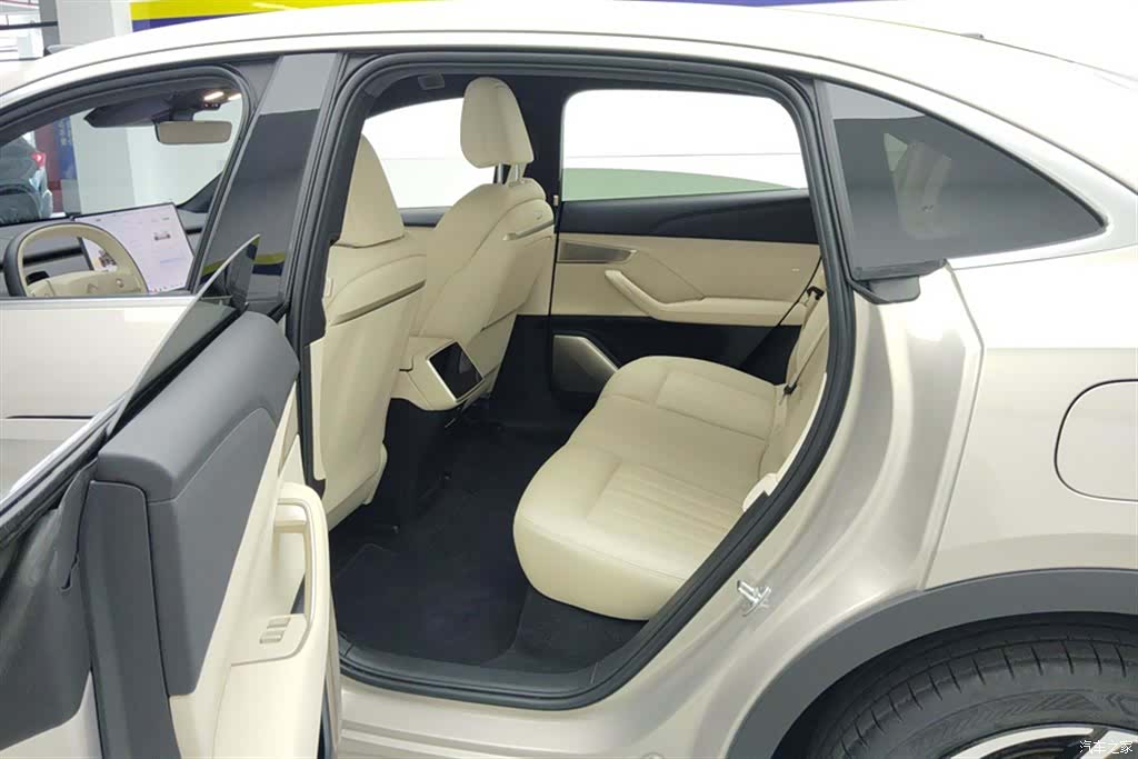 NIO L60, 2025 11