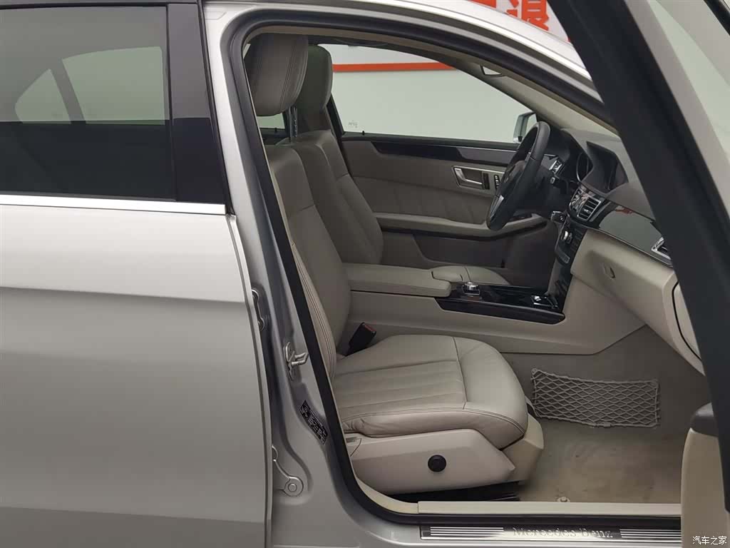 Mercedes-Benz E-Class, 2014 23