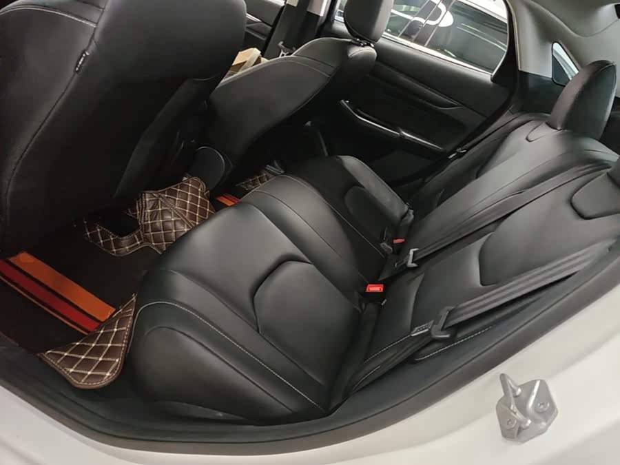Ford Focus 2022, фото 16