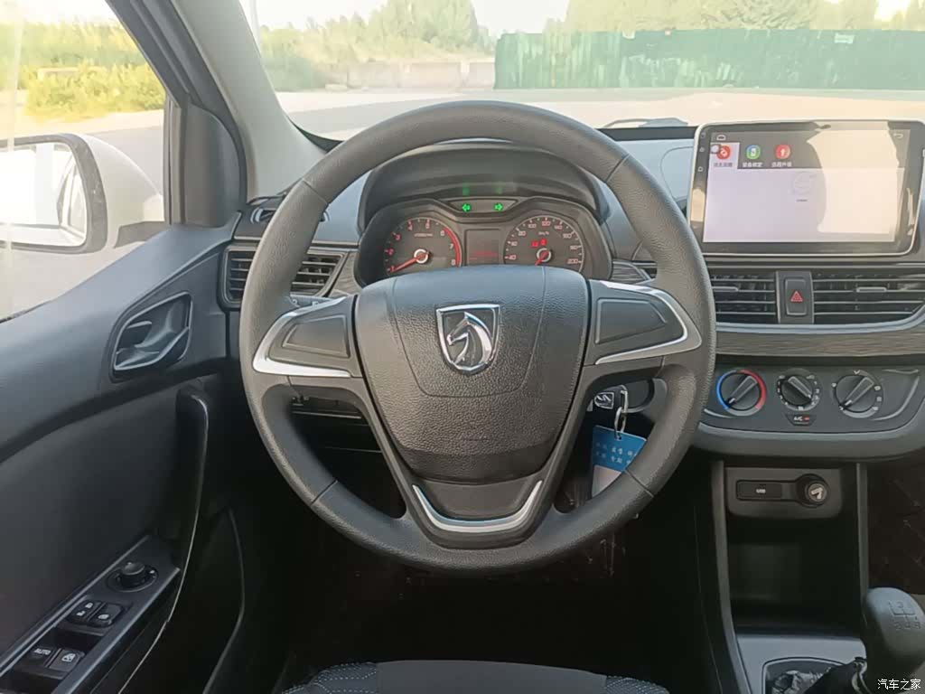 Wuling 310, 2019 11