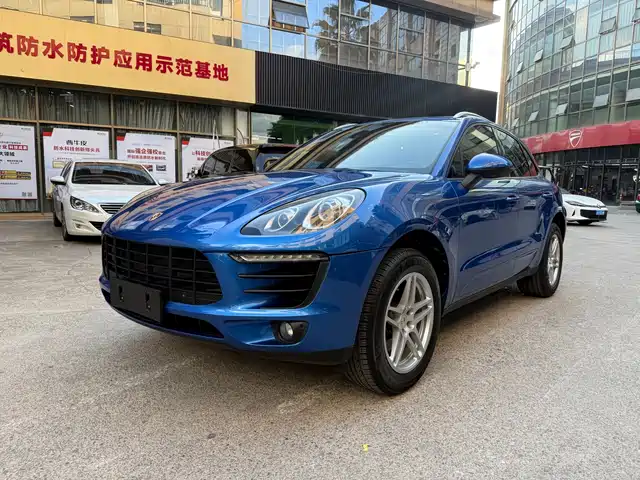 Porsche Macan 2015 — купить из Китая под заказ