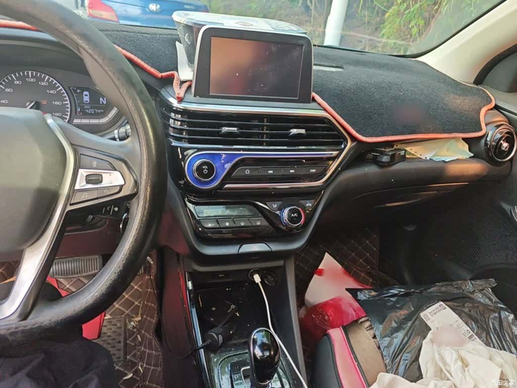 Changan V, 2019 12