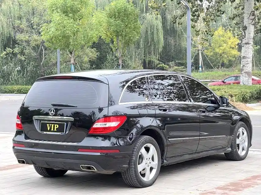 Mercedes-Benz R-class