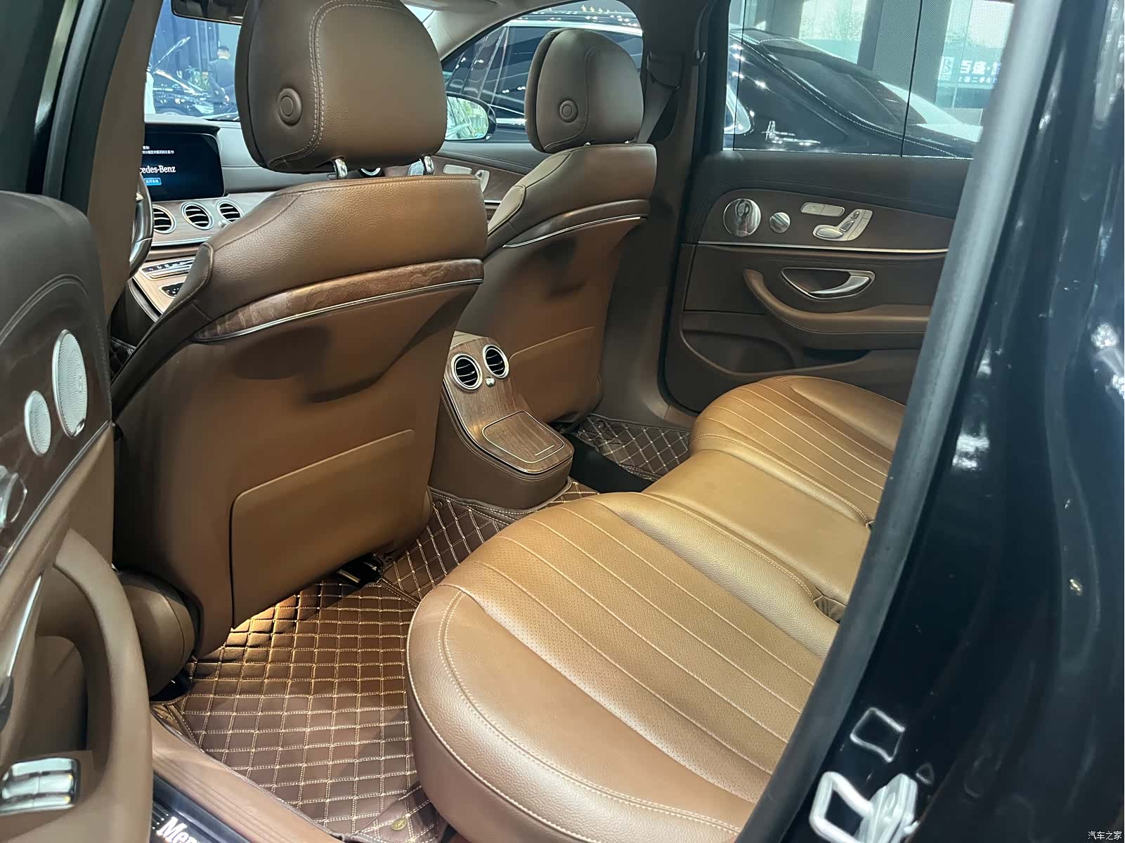 Mercedes-Benz E-Class, 2021 все фото