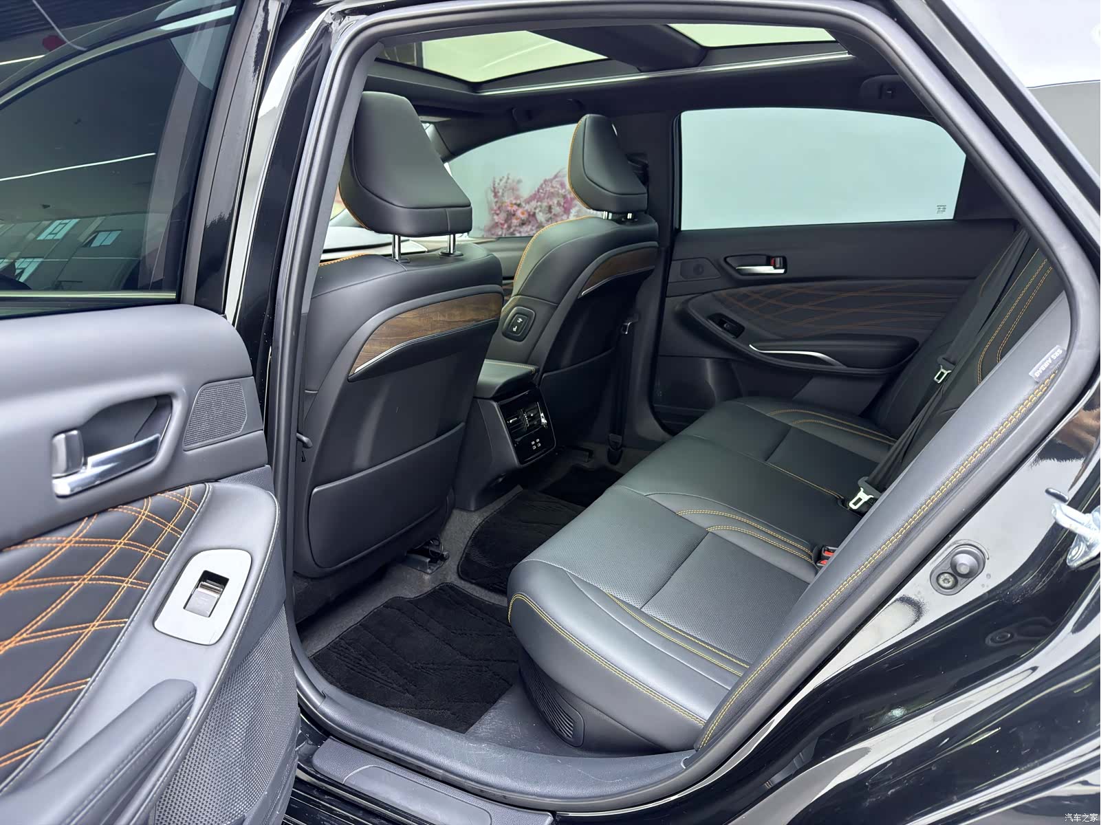 Toyota Avalon, 2025 14
