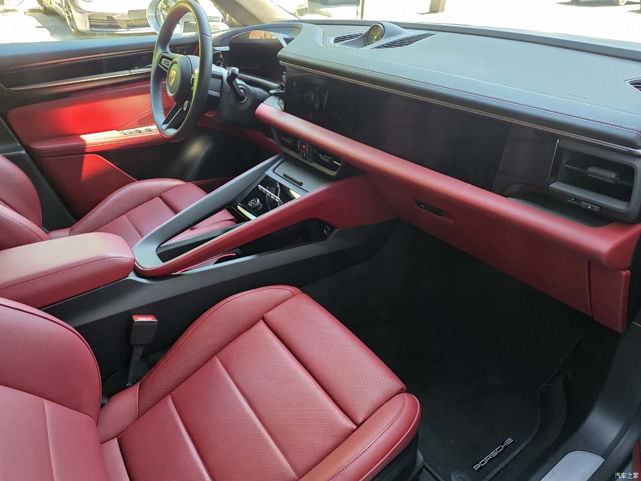Porsche Macan, 2025 7
