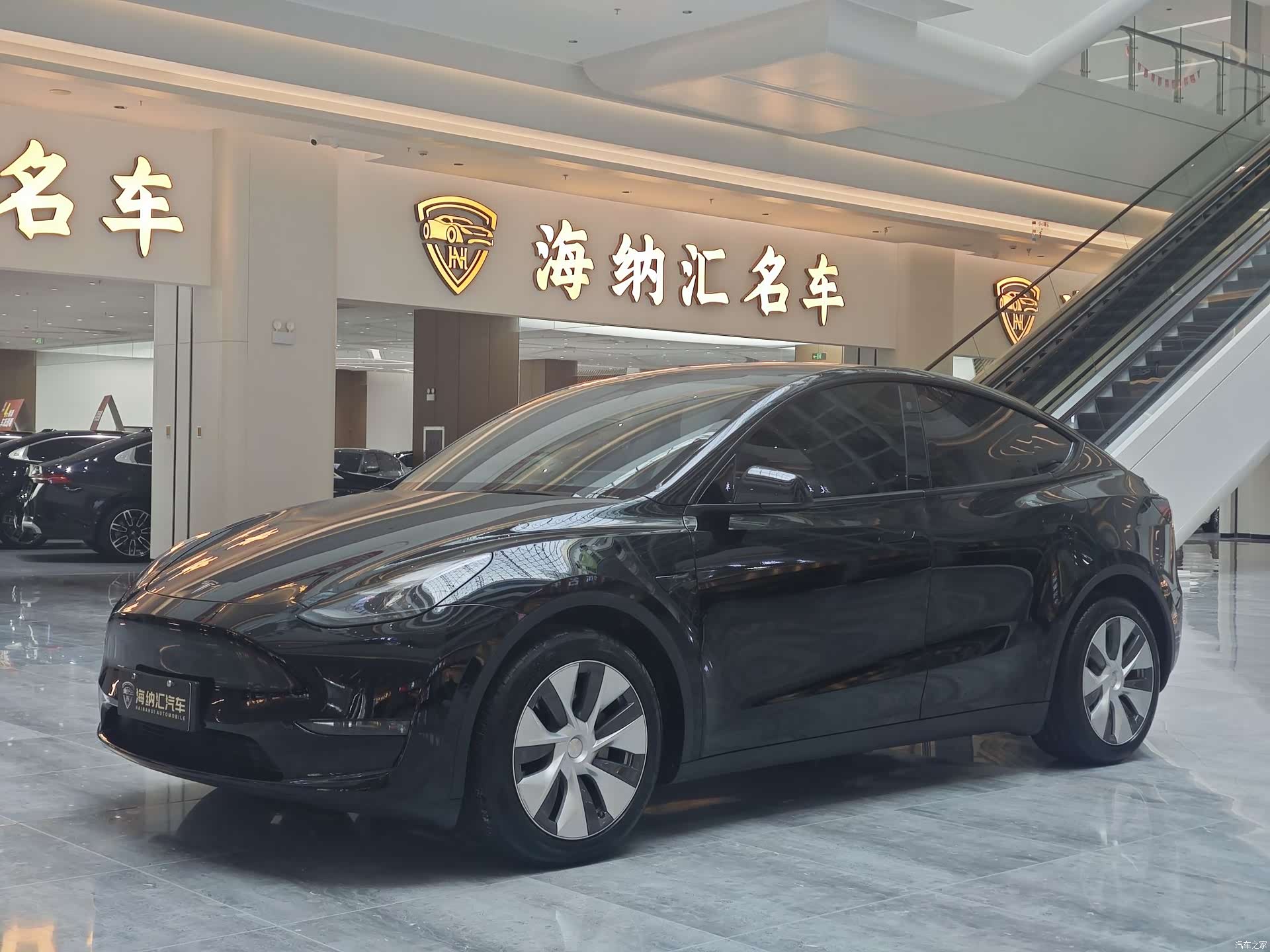 Tesla Model Y, 2022 1