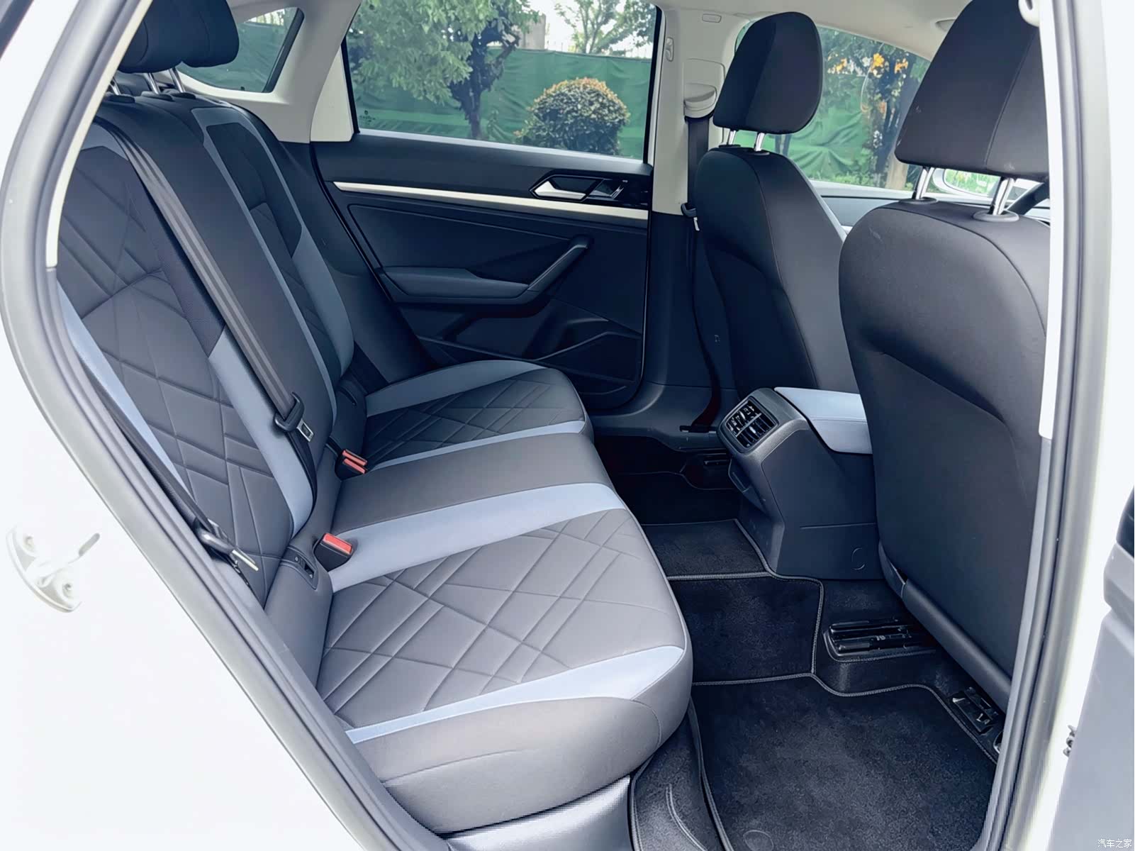 Volkswagen Lavida, 2023 19
