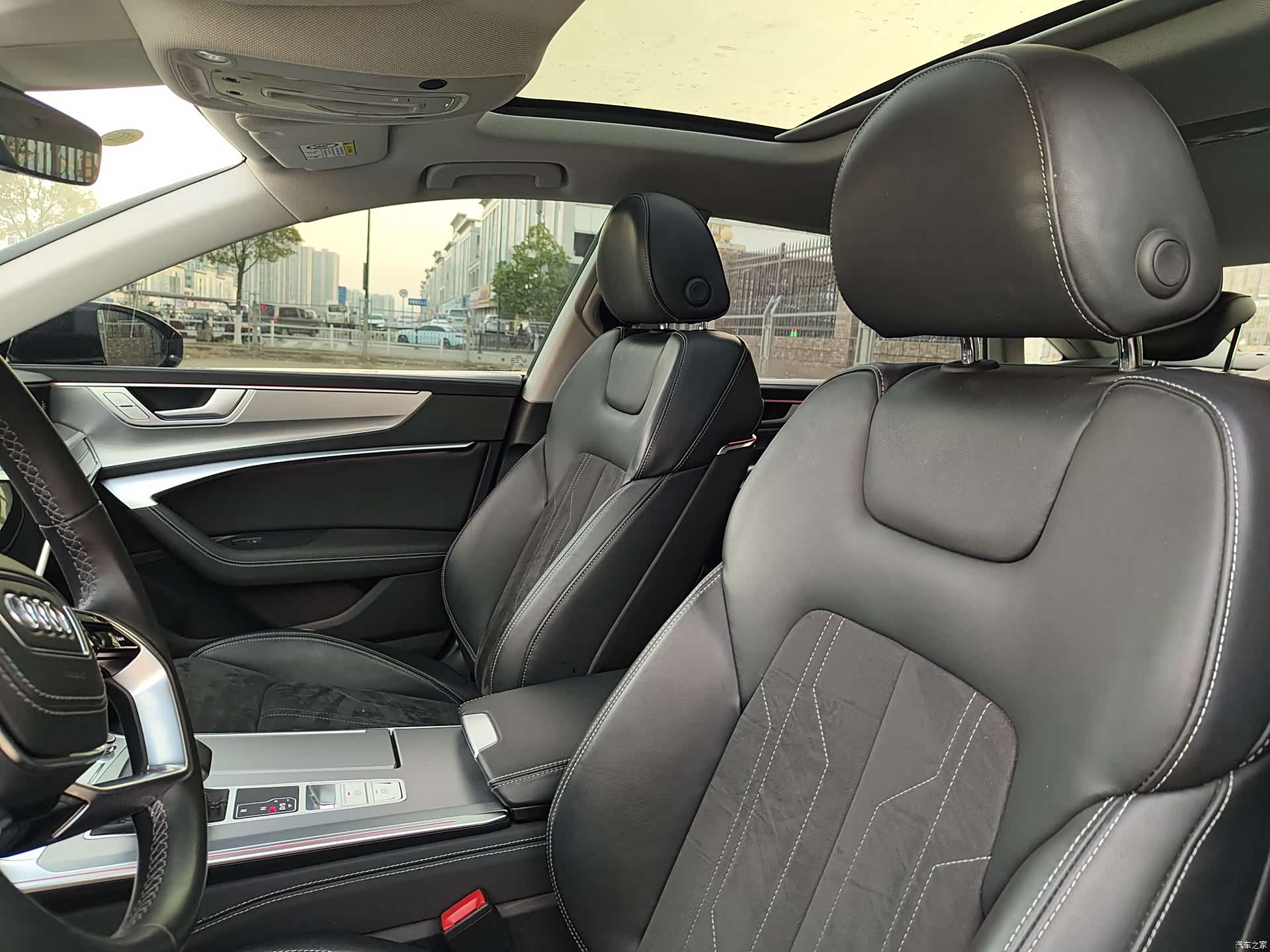 Audi A7L, 2024 15