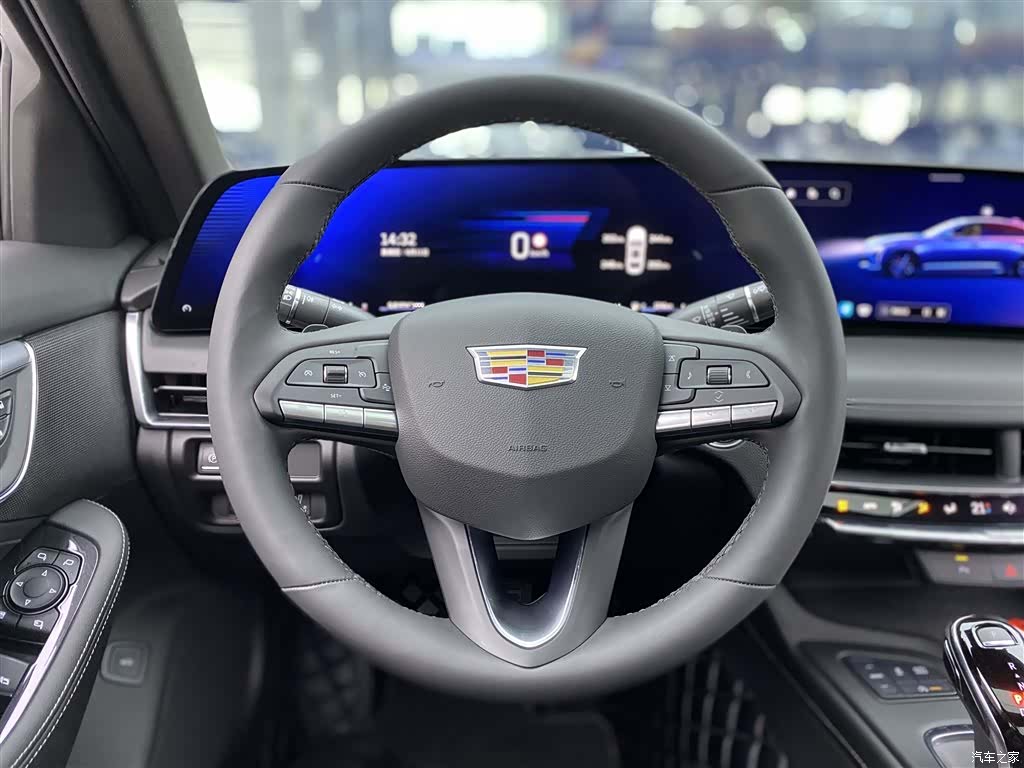 Cadillac CT5, 2024 все фото