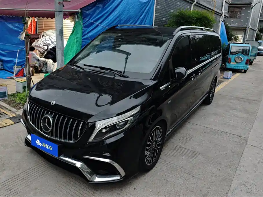 Mercedes-Benz V-class