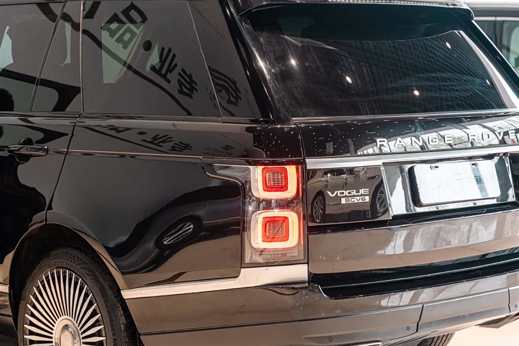 Land Rover Range Rover, 2019 19