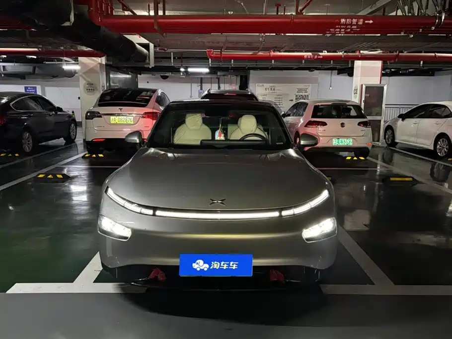 XPENG P7