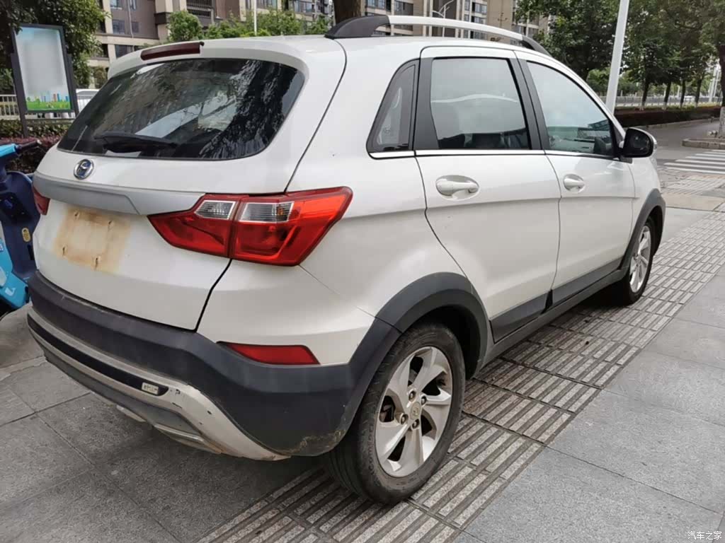 BAIC Q25, 2016 7