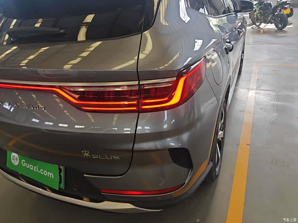 BYD Song, 2022 8